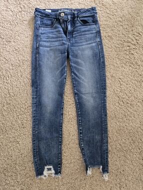 American Eagle Jegging Crop Jean Size 6 R